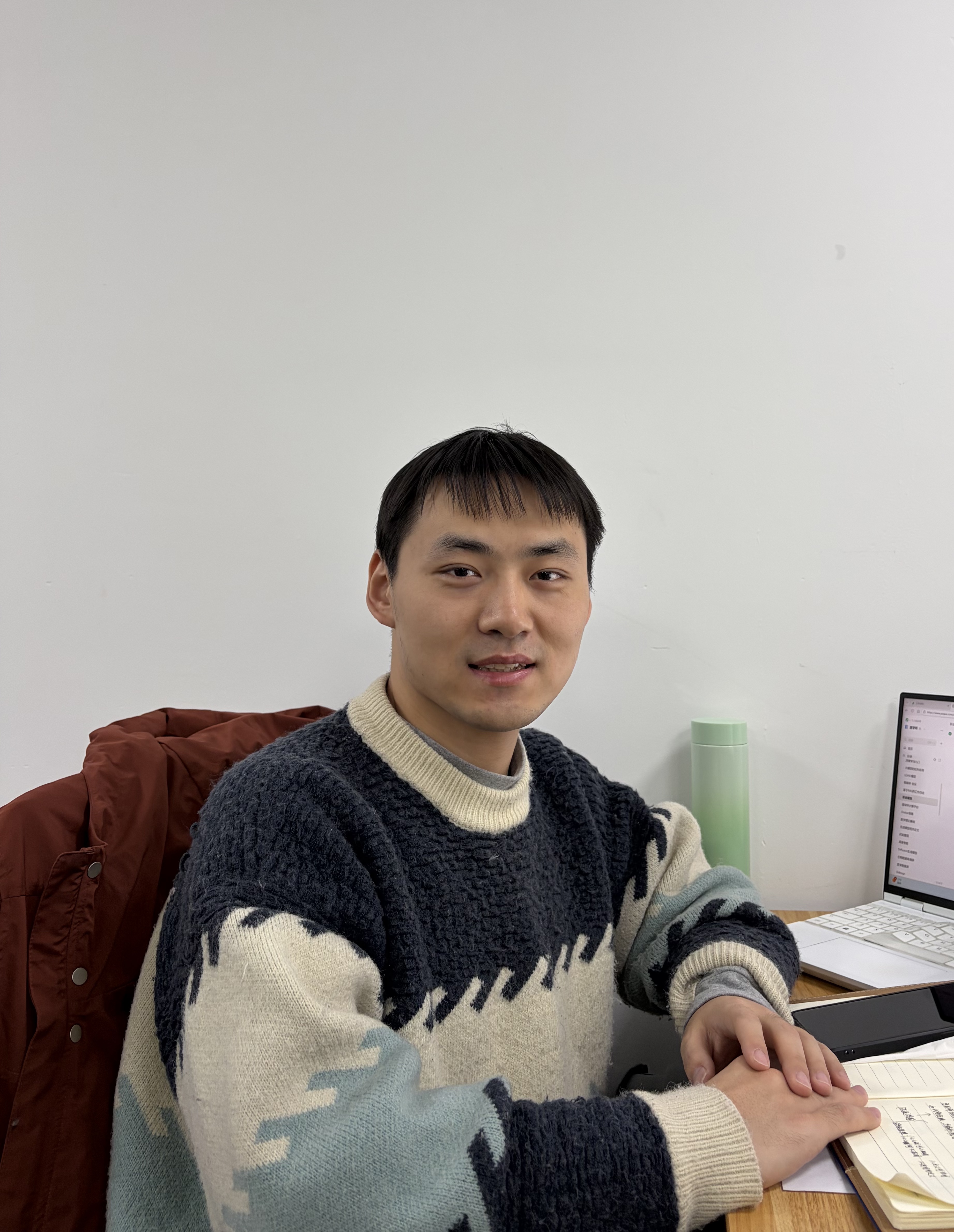 张威豪 (Weihao Zhang)